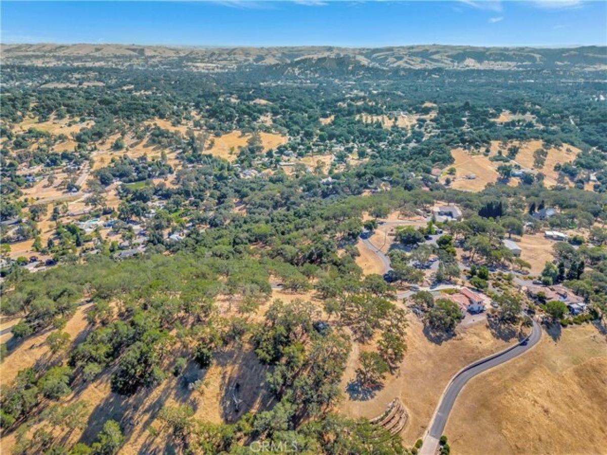 Picture of Residential Land For Sale in Atascadero, California, United States