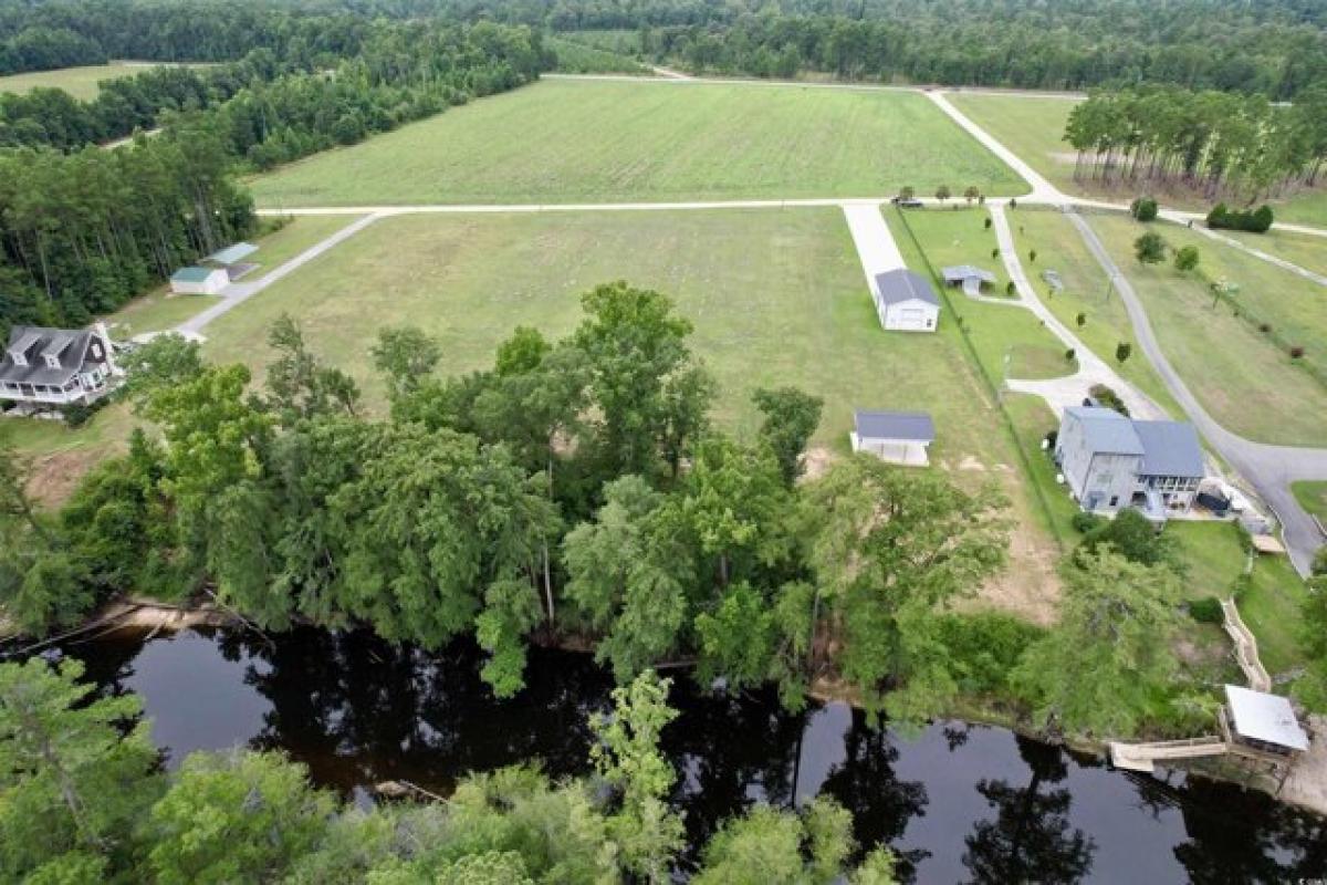 Picture of Residential Land For Sale in Salters, South Carolina, United States