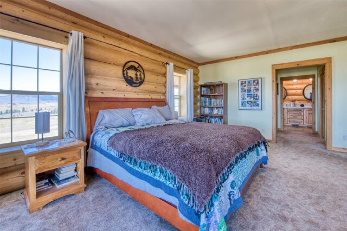 Picture of Home For Sale in Stevensville, Montana, United States