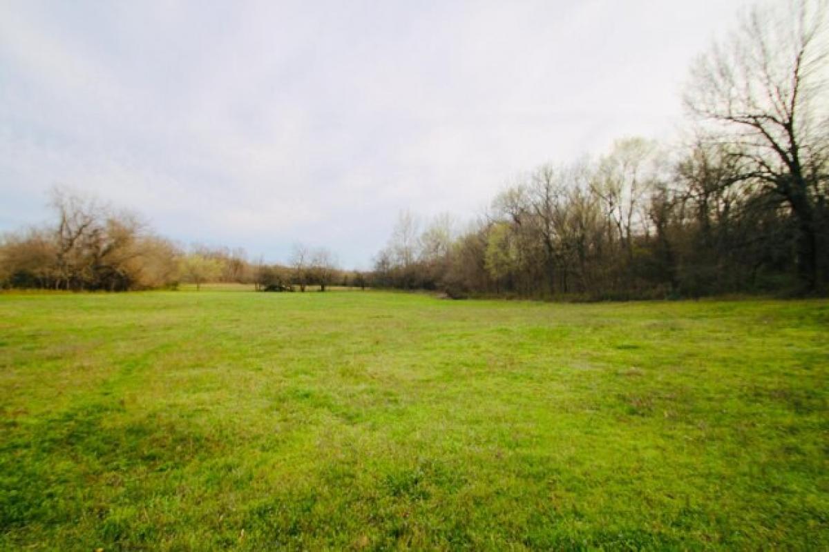 Picture of Residential Land For Sale in Walnut Grove, Missouri, United States