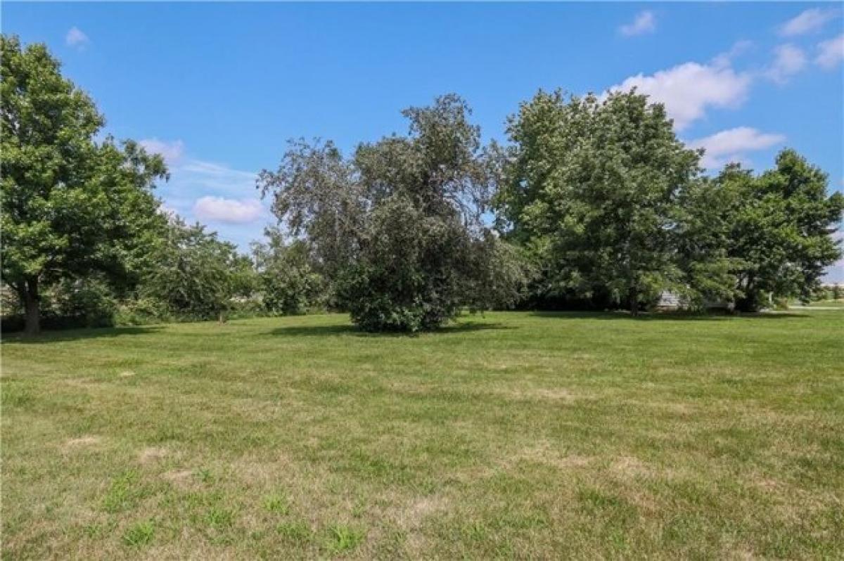 Picture of Residential Land For Sale in Spring Hill, Kansas, United States