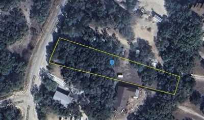 Residential Land For Sale in Lakehills, Texas