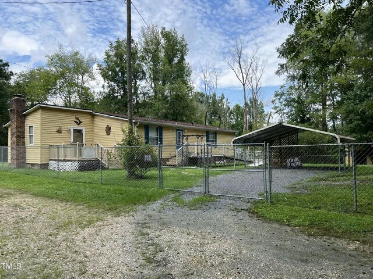 Picture of Home For Sale in Erwin, North Carolina, United States