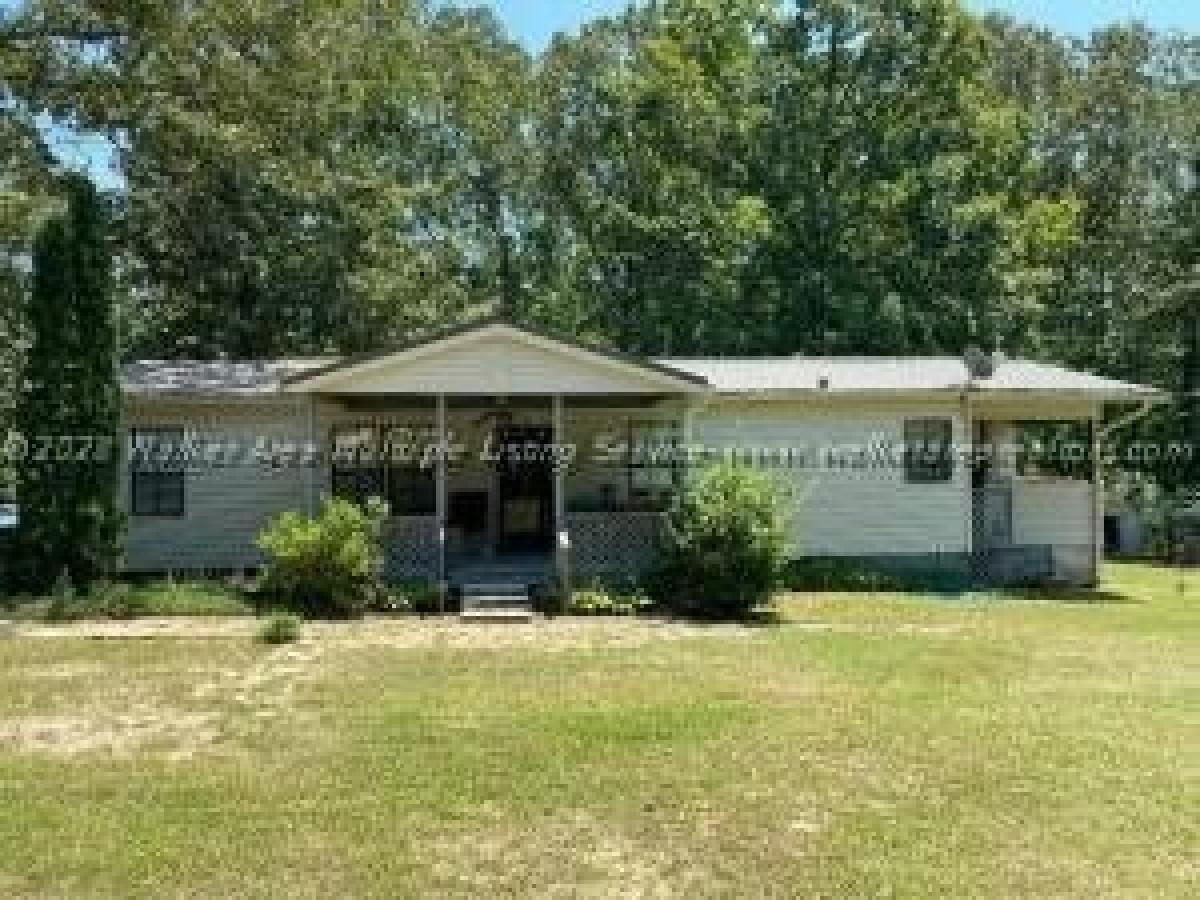 Picture of Home For Sale in Nauvoo, Alabama, United States