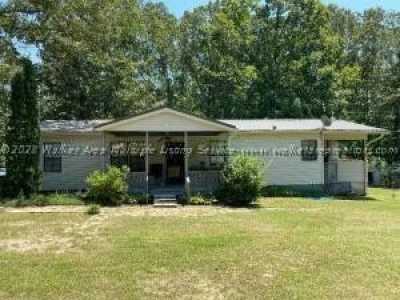 Home For Sale in Nauvoo, Alabama