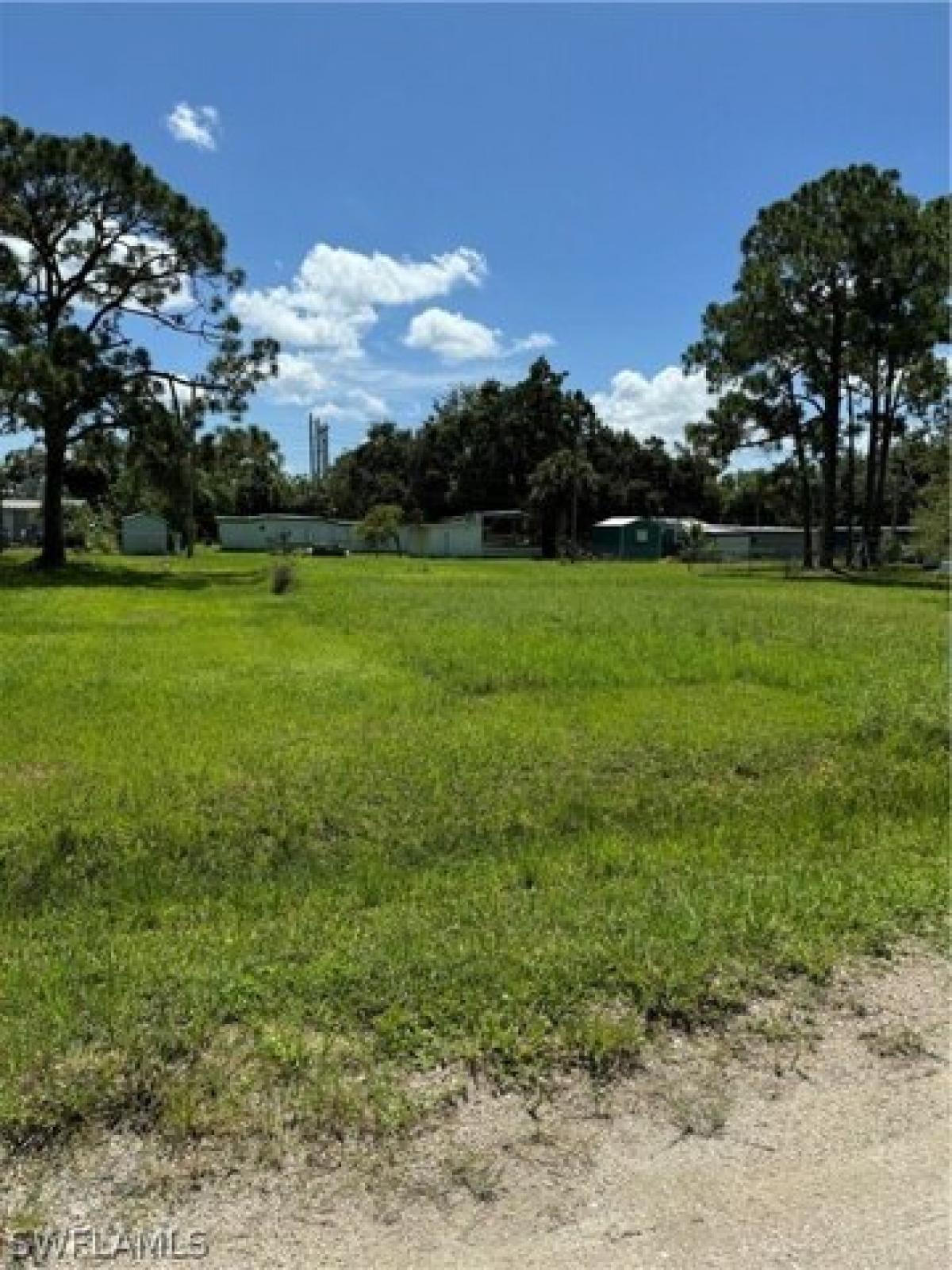 Picture of Residential Land For Sale in North Fort Myers, Florida, United States