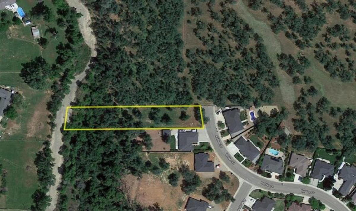 Picture of Residential Land For Sale in Redding, California, United States