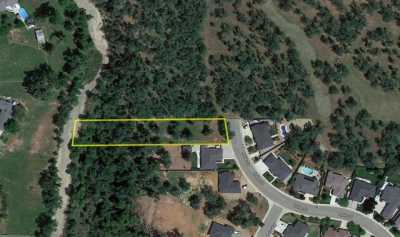 Residential Land For Sale in Redding, California