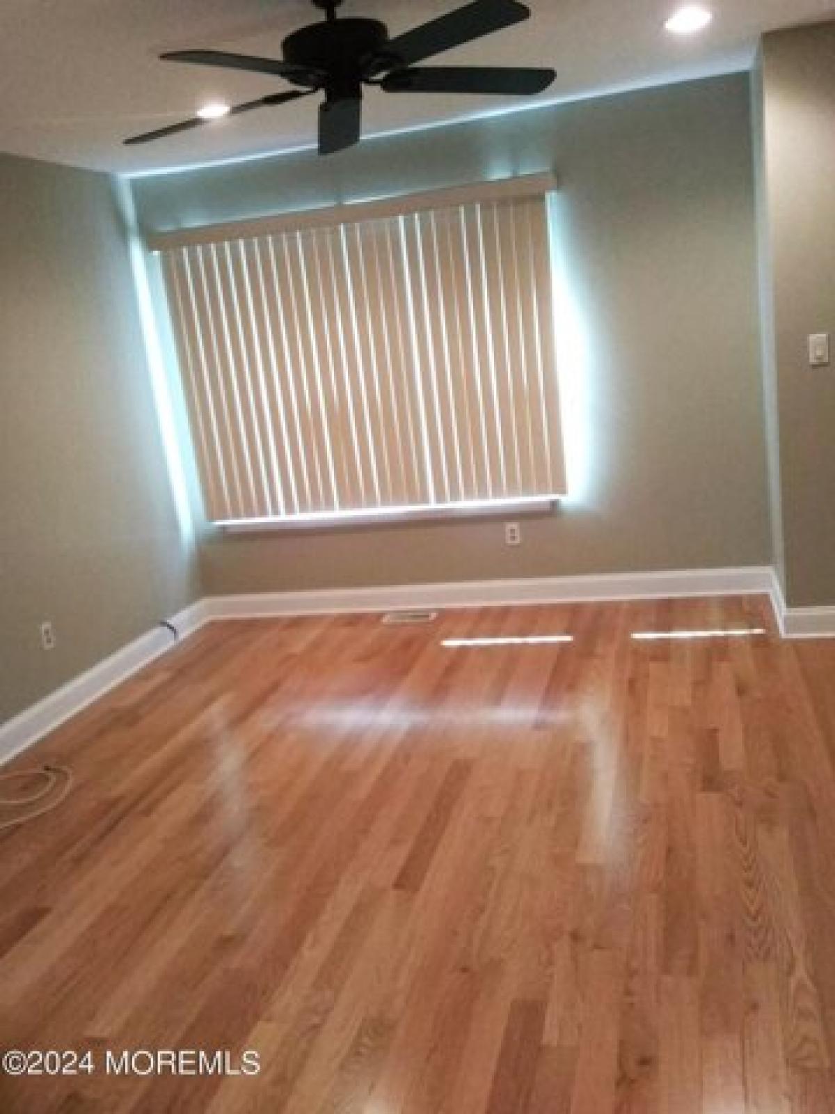 Picture of Home For Rent in Eatontown, New Jersey, United States