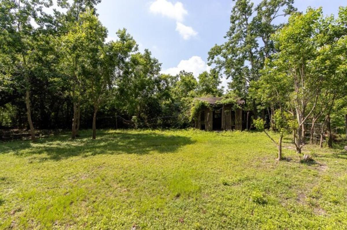 Picture of Home For Sale in Santa Fe, Texas, United States