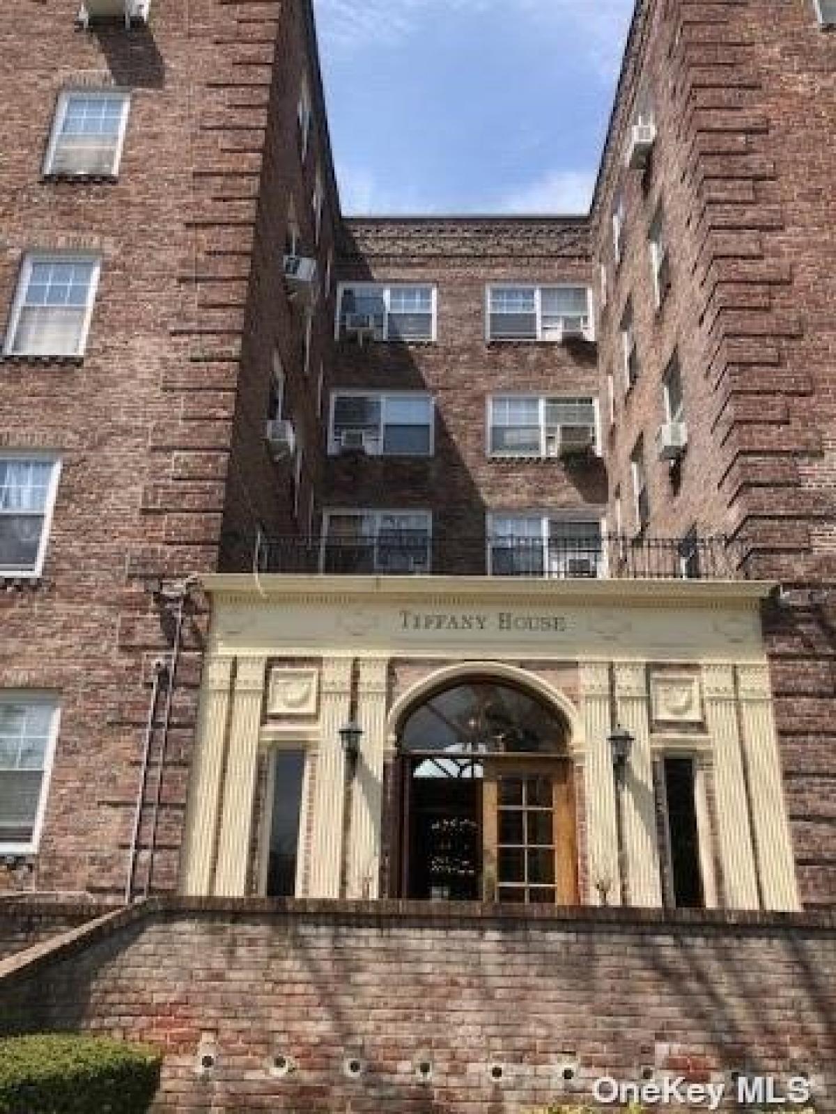 Picture of Apartment For Rent in Cedarhurst, New York, United States