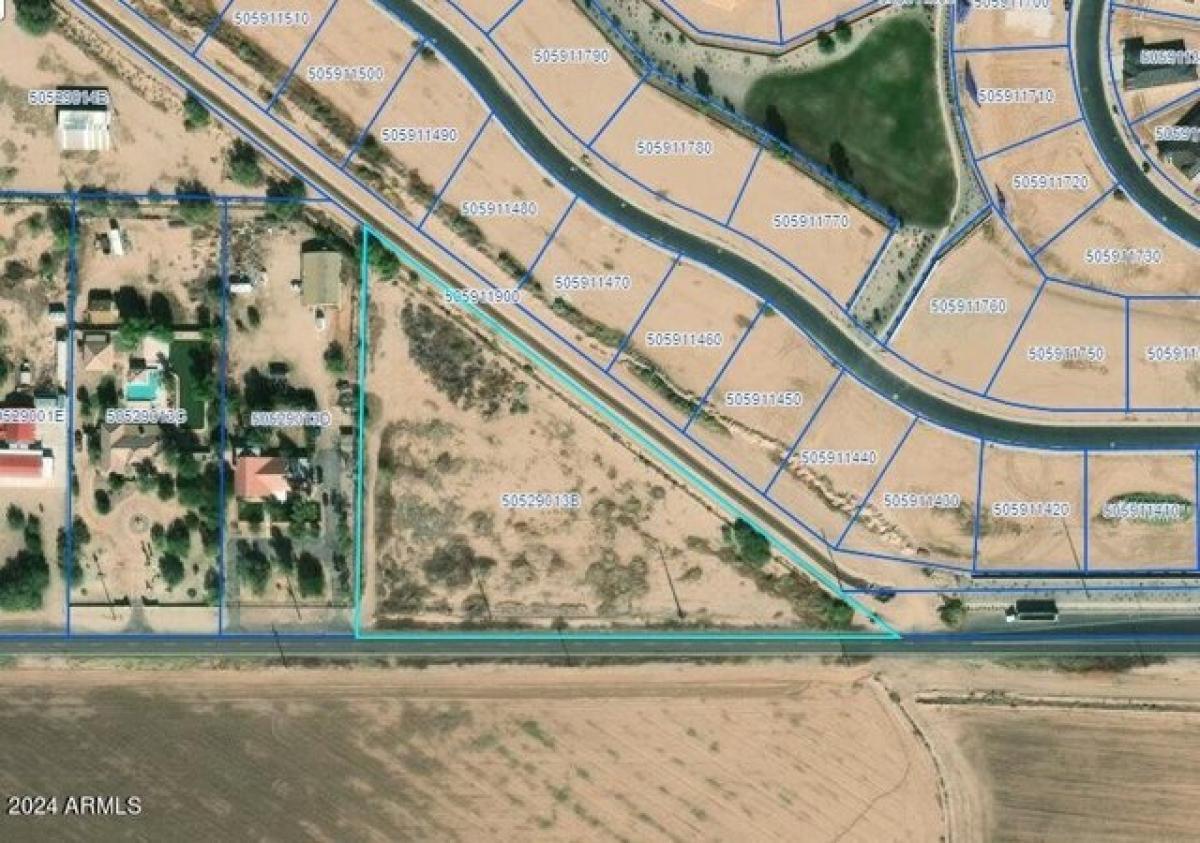 Picture of Residential Land For Sale in Casa Grande, Arizona, United States