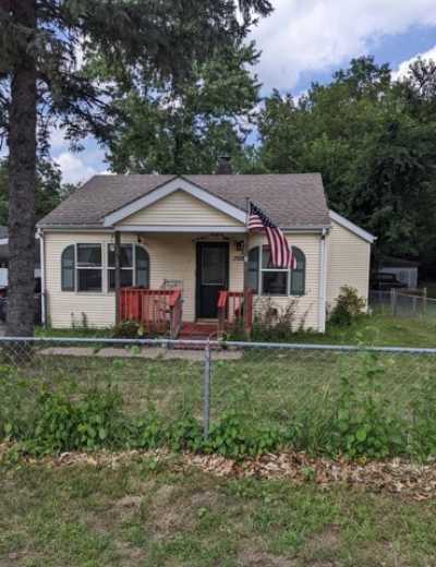 Home For Sale in Lake Station, Indiana