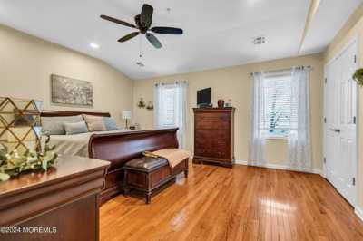 Home For Sale in Matawan, New Jersey