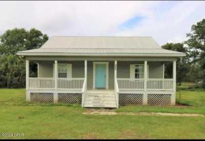 Home For Sale in Bonifay, Florida