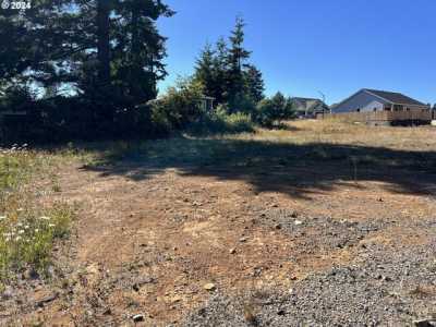 Residential Land For Sale in Brookings, Oregon