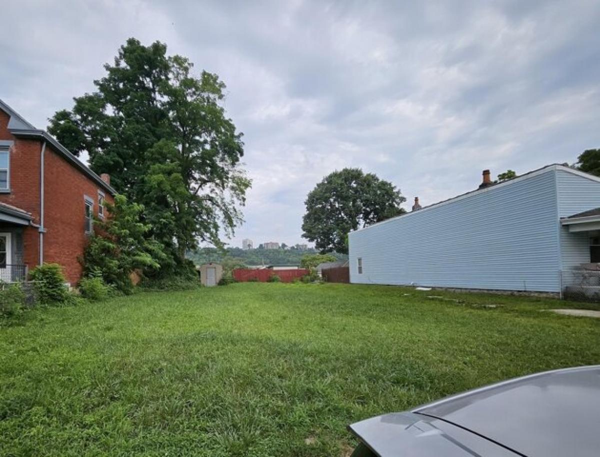 Picture of Residential Land For Sale in Dayton, Kentucky, United States