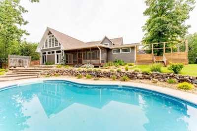 Home For Sale in West Plains, Missouri