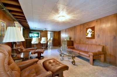 Home For Sale in Park Ridge, Illinois