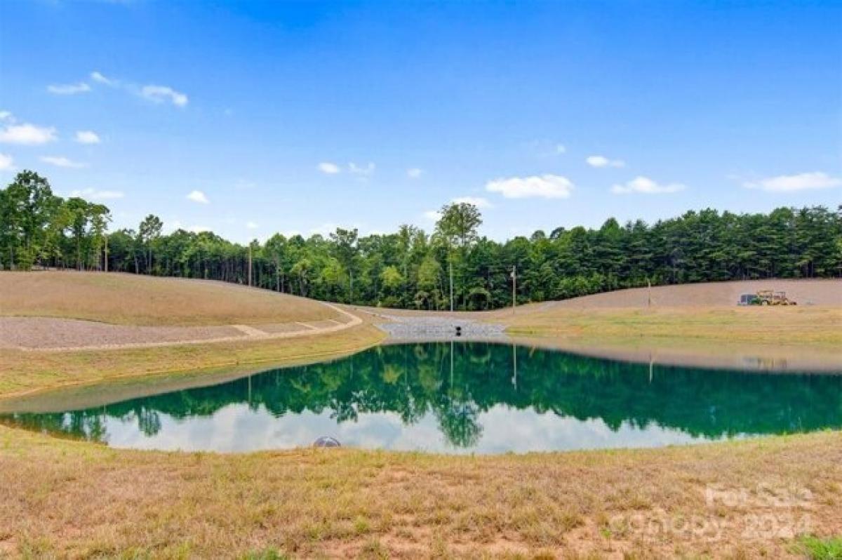 Picture of Residential Land For Sale in Vale, North Carolina, United States