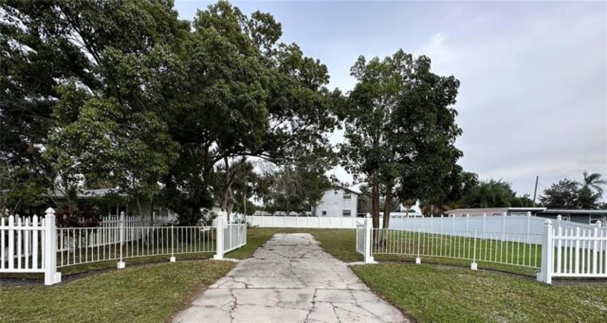 Picture of Residential Land For Sale in Nokomis, Florida, United States