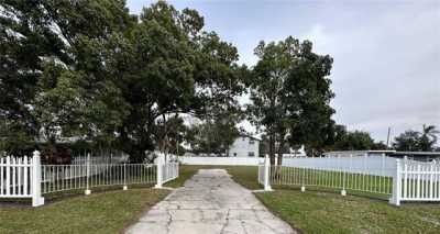 Residential Land For Sale in Nokomis, Florida