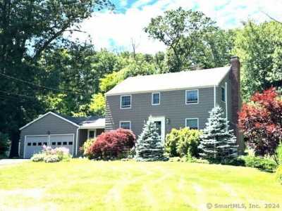 Home For Sale in Coventry, Connecticut