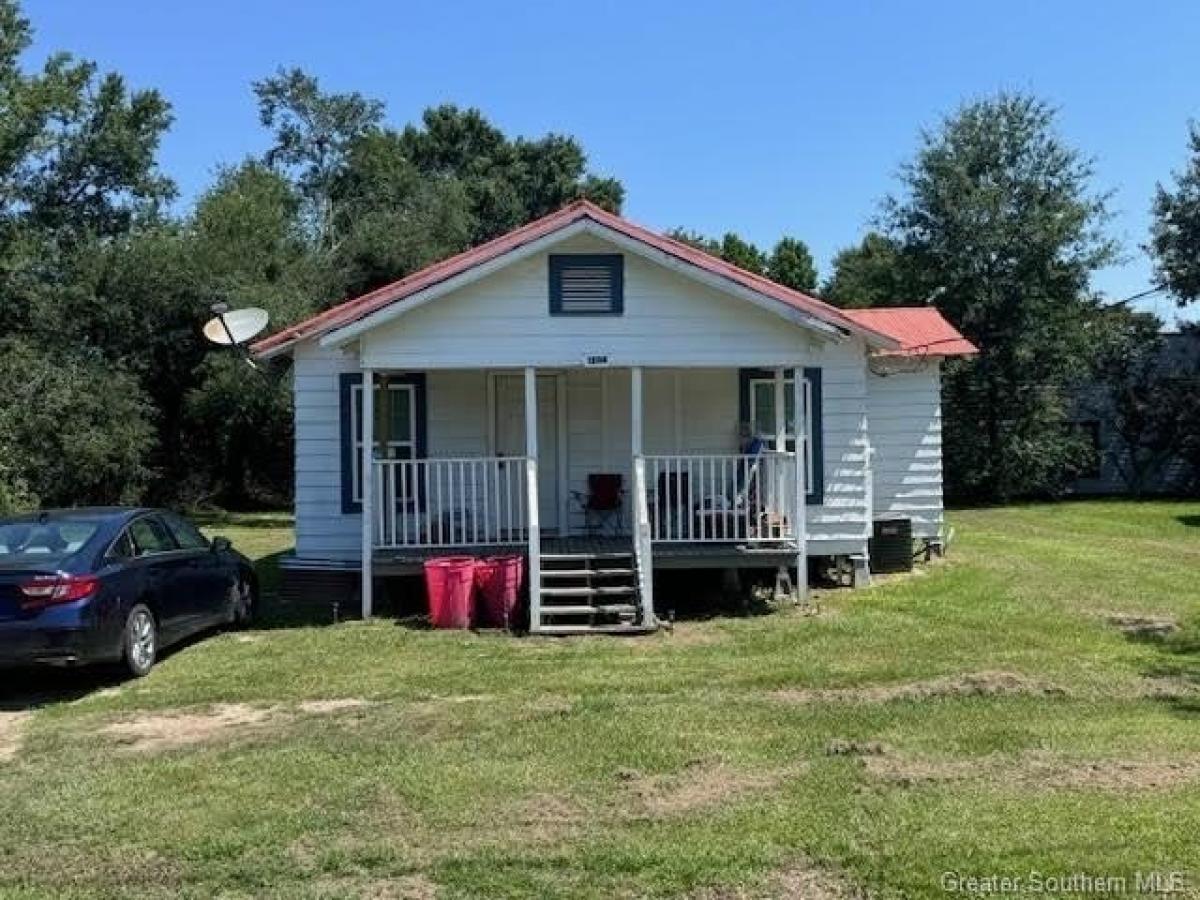 Picture of Home For Sale in Kinder, Louisiana, United States