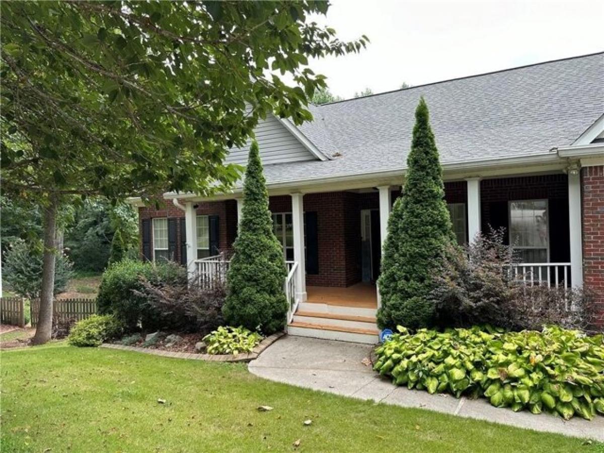 Picture of Home For Sale in Hiram, Georgia, United States