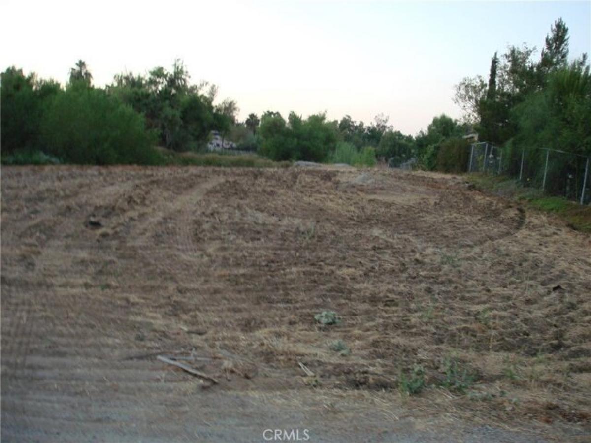 Picture of Residential Land For Sale in Perris, California, United States