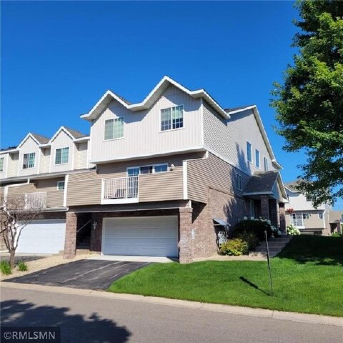 Picture of Home For Sale in Northfield, Minnesota, United States