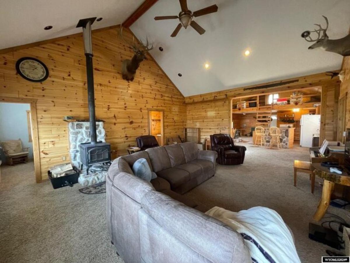 Picture of Home For Sale in Kemmerer, Wyoming, United States