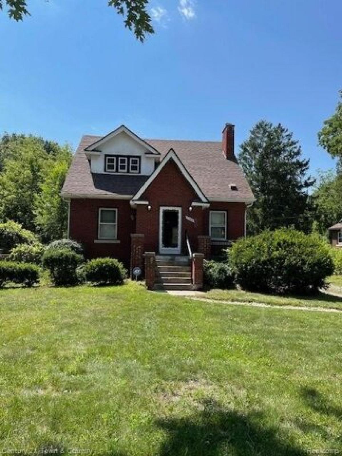 Picture of Home For Sale in Romulus, Michigan, United States