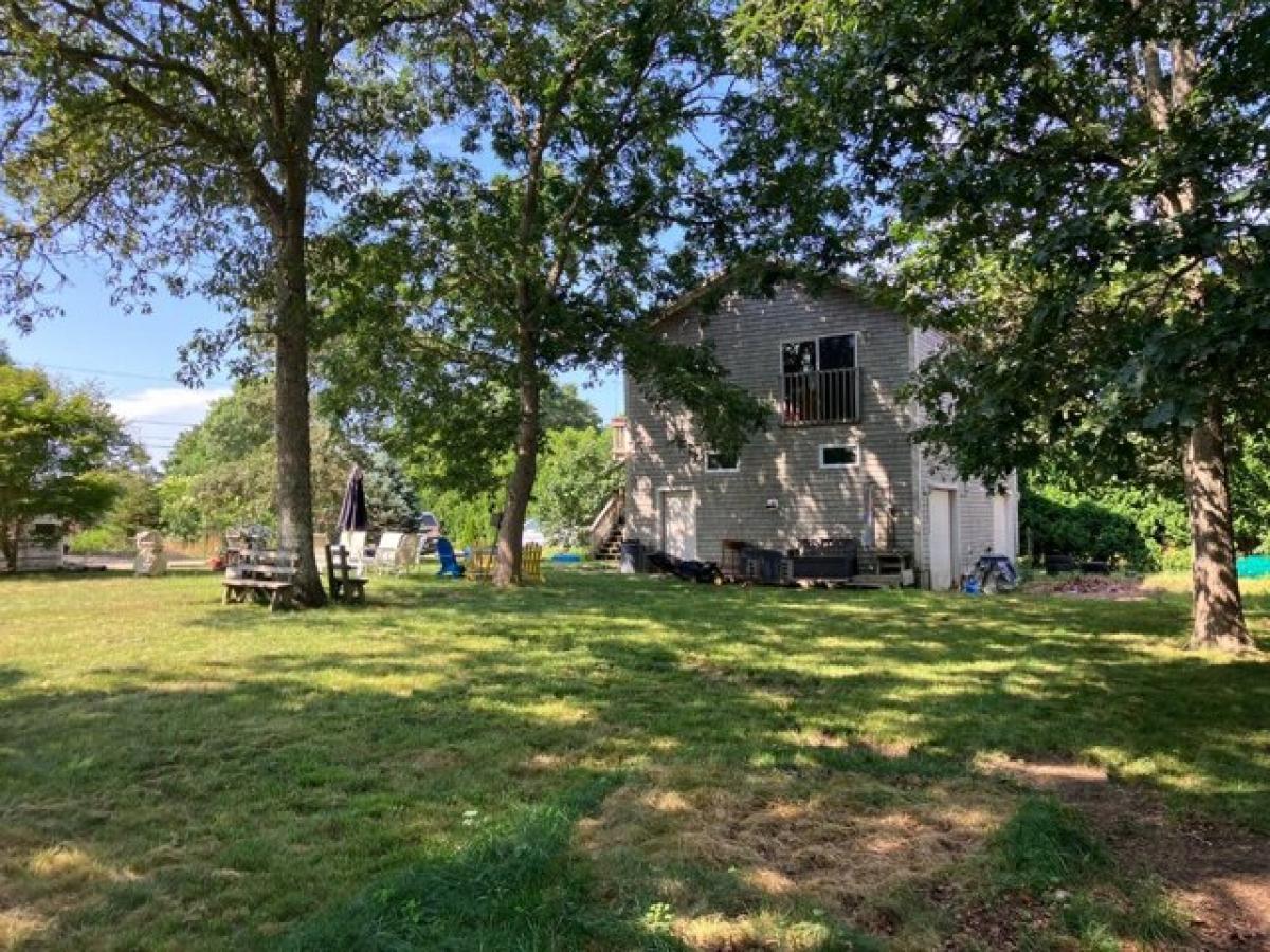 Picture of Home For Sale in Edgartown, Massachusetts, United States