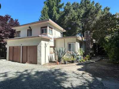 Home For Sale in East Palo Alto, California