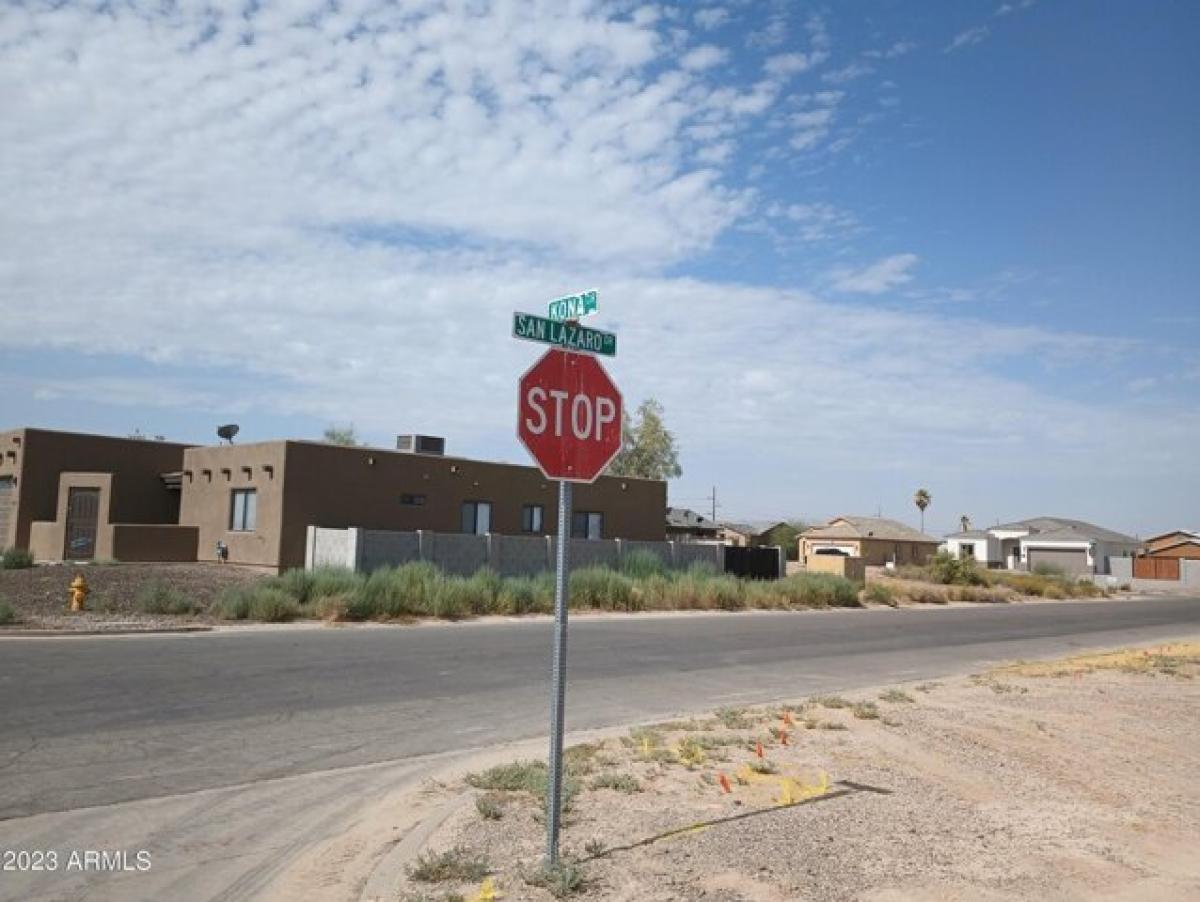 Picture of Residential Land For Sale in Arizona City, Arizona, United States