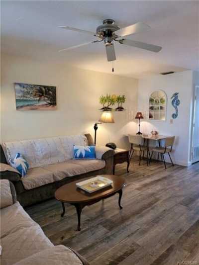 Home For Rent in Crystal River, Florida