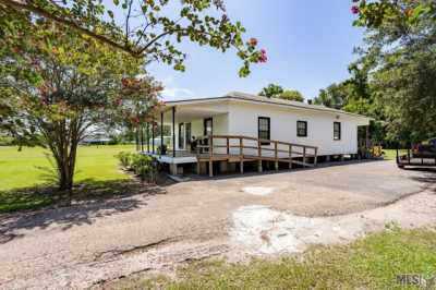 Home For Sale in Plaquemine, Louisiana