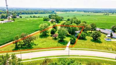 Home For Sale in Muscatine, Iowa