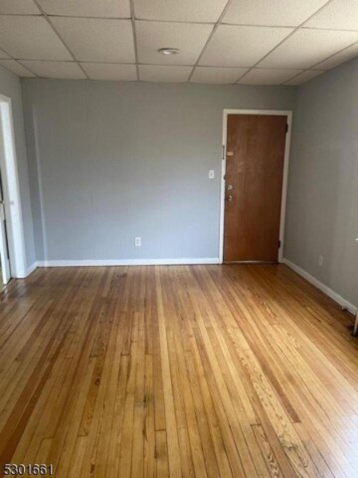 Picture of Home For Rent in Fair Lawn, New Jersey, United States