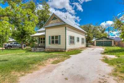 Home For Sale in Ballinger, Texas