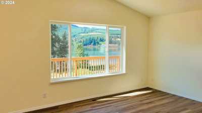 Home For Sale in Lowell, Oregon