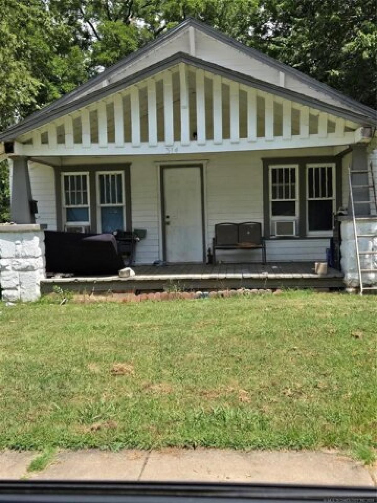 Picture of Home For Sale in Cushing, Oklahoma, United States