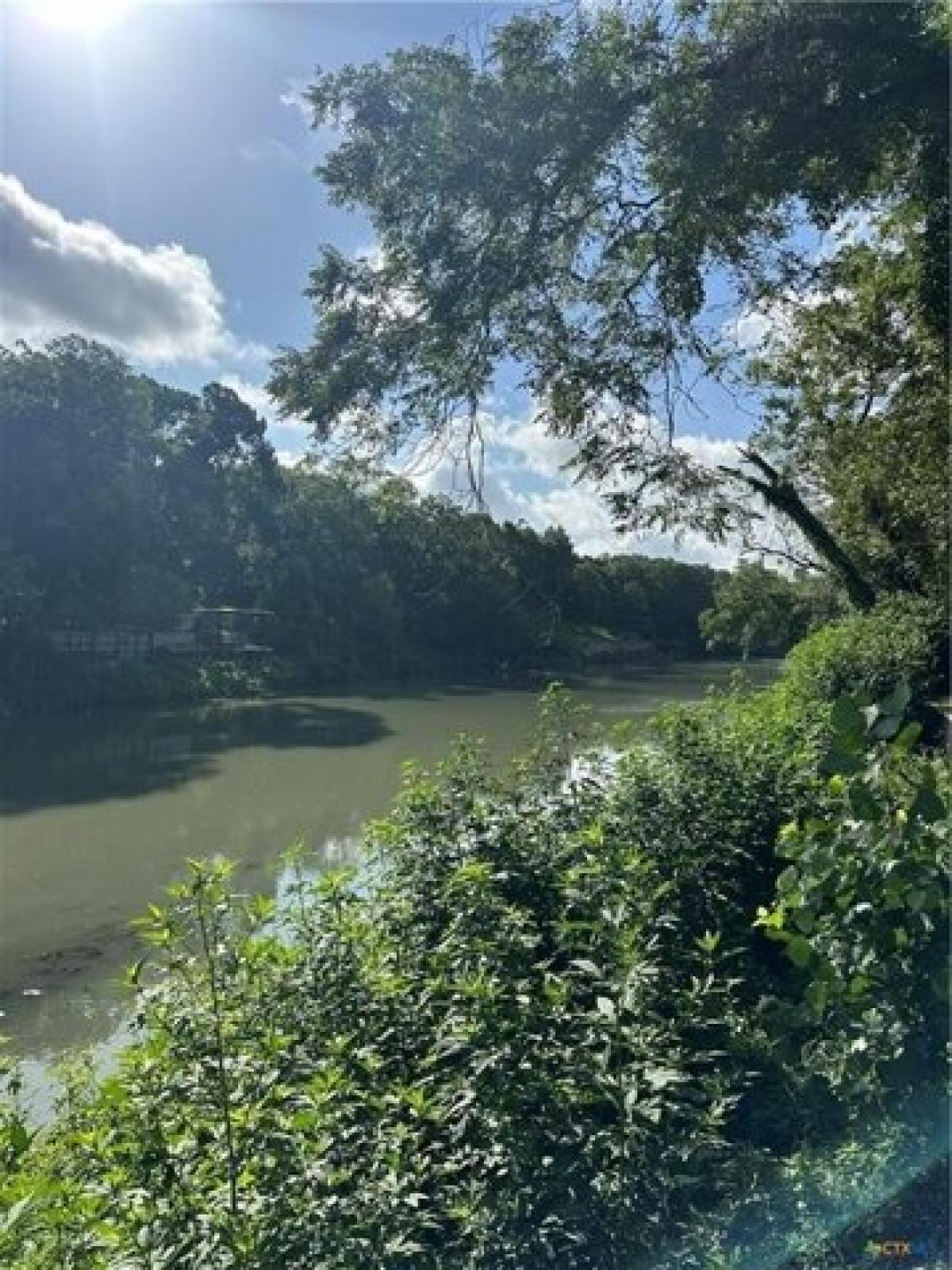 Picture of Residential Land For Sale in Seguin, Texas, United States