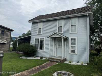 Home For Sale in Watsontown, Pennsylvania