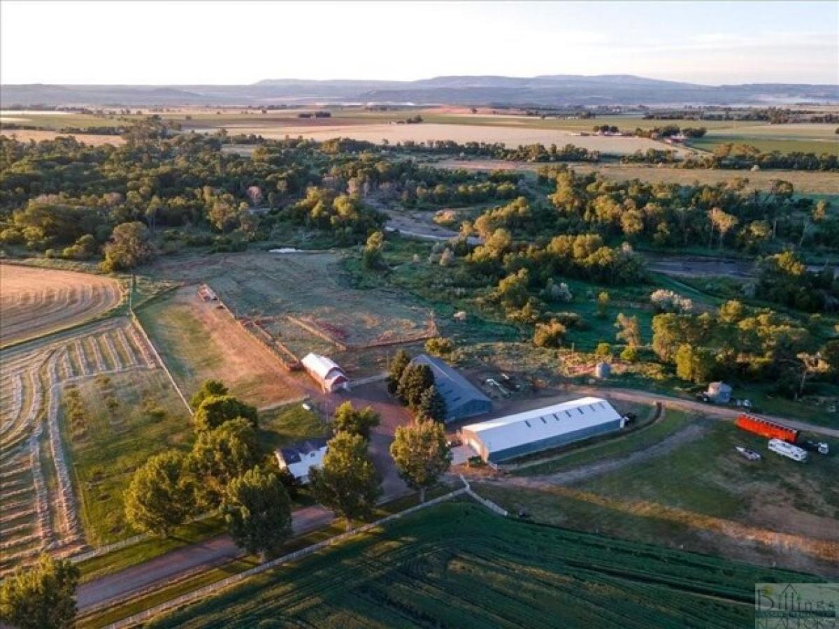 Picture of Home For Sale in Joliet, Montana, United States