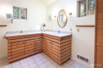 Home For Sale in Friday Harbor, Washington