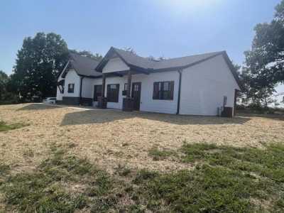 Home For Sale in Ava, Missouri