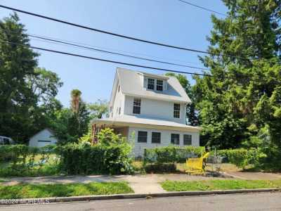 Home For Sale in Island Heights, New Jersey