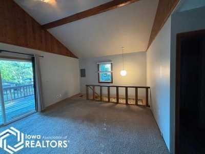 Home For Sale in Brooklyn, Iowa